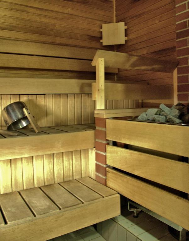 Hotel Kuninkaantie Espoo Bagian luar foto